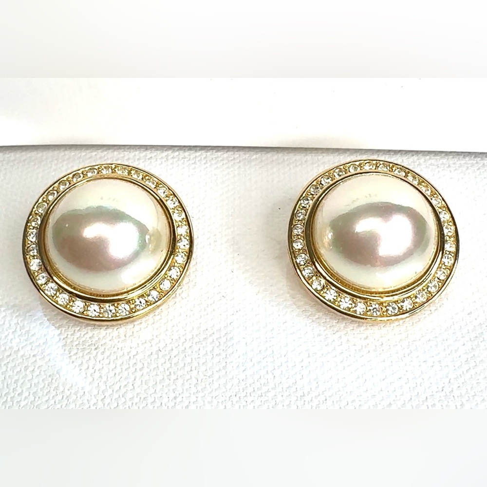 CHRISTIAN DIOR GROSSE 1990 CHC Large Round White Pearl Crystal Clip Earrings